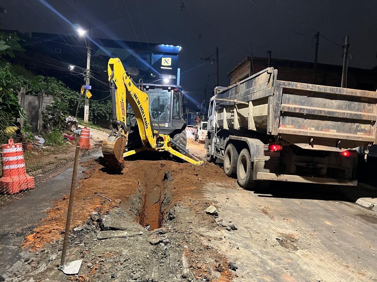 Rede de Esgoto — Itaquaquecetuba, SP — foto 1